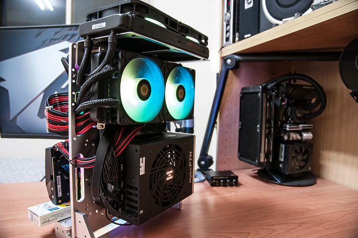 點我看大圖 「5950X/RTX3090/ATX Open Case」 - 組裝留念紀錄文。