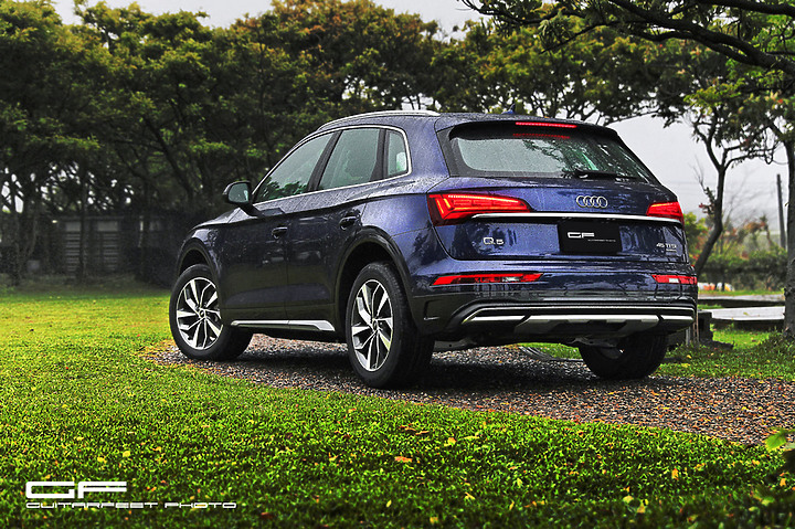 --5與倫比-- 2021 Audi Q5 45 TFSI Edition One 科技質感 全新定義 體驗分享