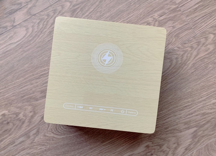利用閒置角落翻轉居家空間，YF-Q5無線充電藍芽音箱—定義你的生活質感