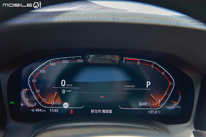 BMW 330i Midnight 夜型版試駕 │ 烈日同樣精彩，格調與超值同時享有！
