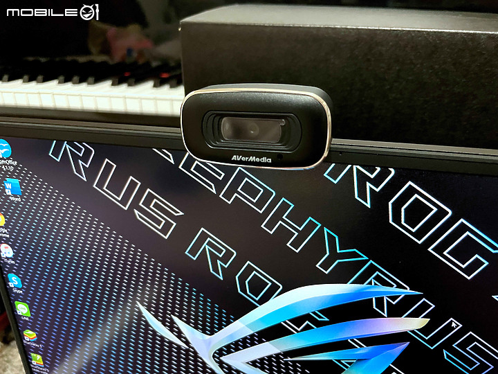 點我看大圖 因防疫要遠距教學, 既然買到了 ROG Zephyrus G15 那就來開箱吧!