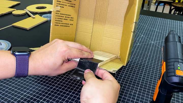 【教學】紙板自製賽車遊戲控制器