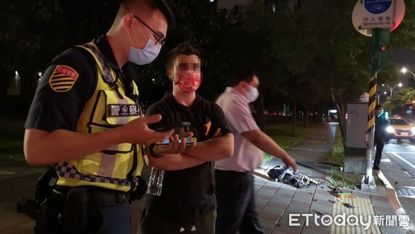 信義區松仁路救護車車禍！車上傷者割腕輕生又遭撞急轉車送醫