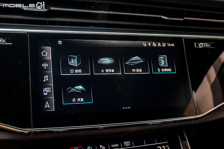 Audi Q8 55 TFSI quattro S line 試駕｜霸氣懾人的旗艦休旅！