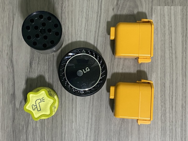 【開箱】中華敏兒大戰塵蟎心得分享- LG A9K濕拖吸塵器