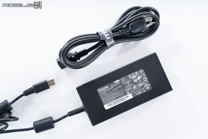 MSI GP76 Leopard 電競筆電 低調龍魂隱藏不住強大效能