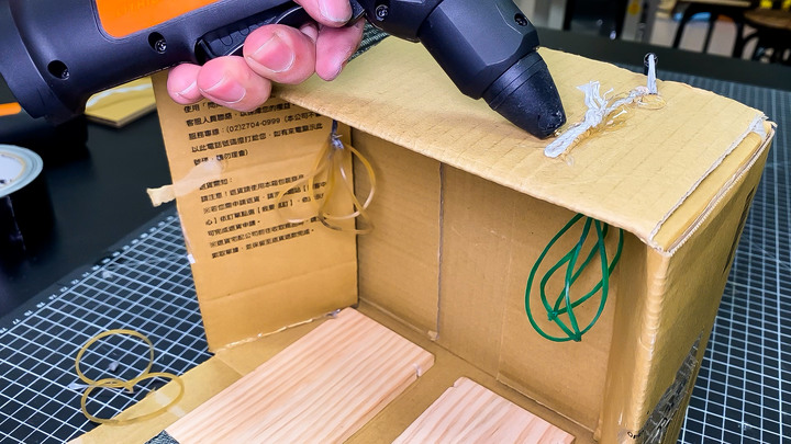 【教學】紙板自製賽車遊戲控制器