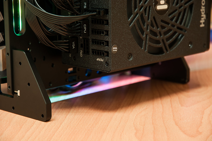點我看大圖 「5950X/RTX3090/ATX Open Case」 - 組裝留念紀錄文。