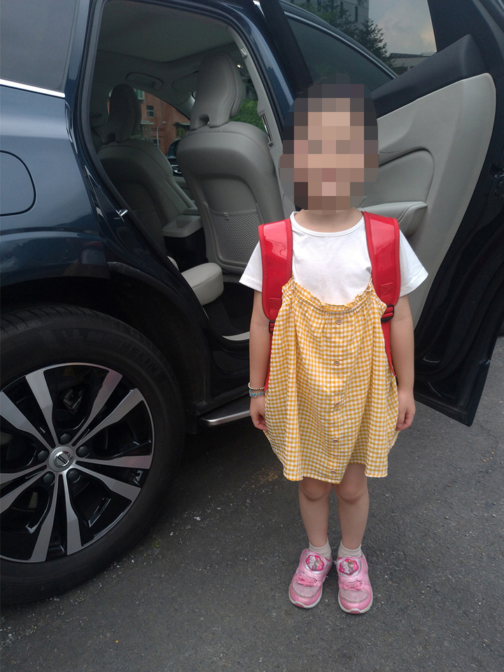 XC60,給小孩一對登車翅膀(圖多)