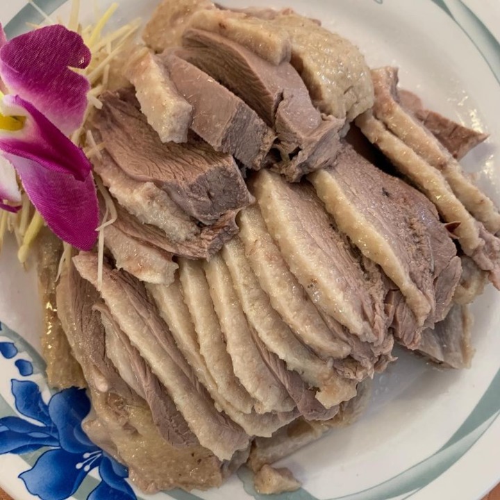 台中捷運美食│松竹站7間美食推薦,吃爆人氣牛肉麵、鵝肉店