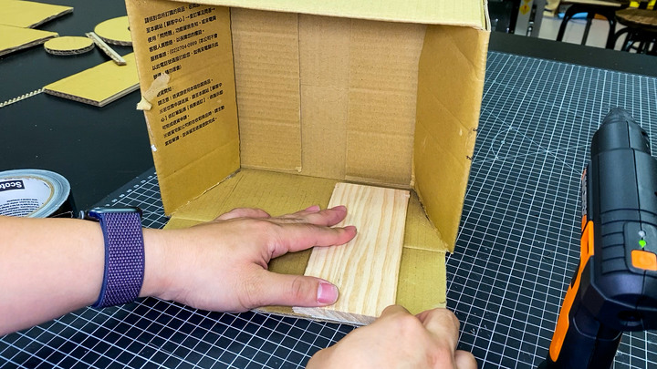 【教學】紙板自製賽車遊戲控制器