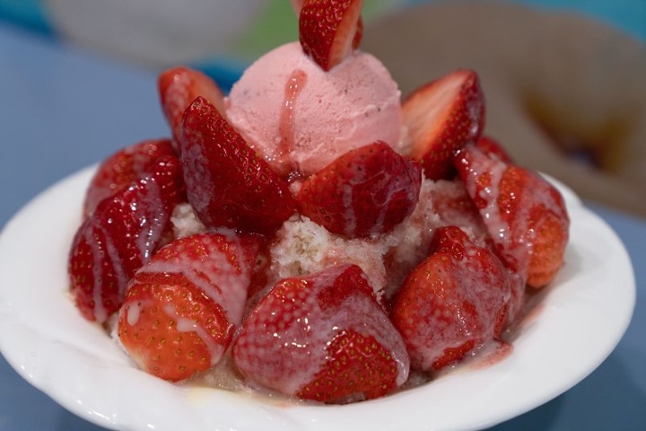 探訪美食之都！挖掘台南道地小吃、來去台版撒哈啦沙漠拍美照