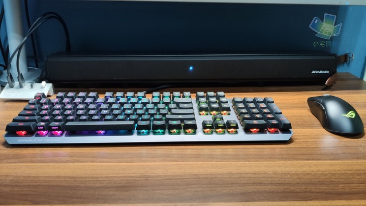 點我看大圖 【小宅開箱】ASUS ROG Strix Scope RX 光學機械電競鍵盤開箱,極致的按鍵手感及防水防塵設計打造耐用