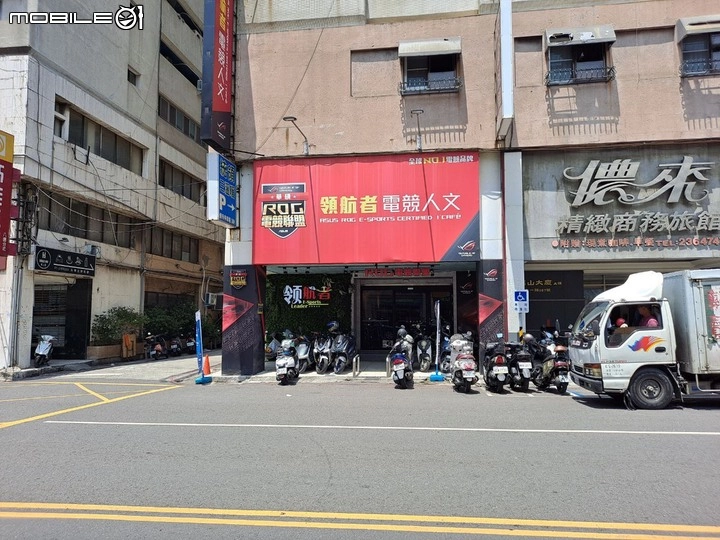 一晚350的高雄住宿網咖 體驗領航者電競人文高雄林森店 Mobile01