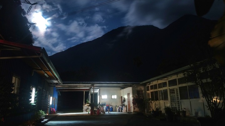 三天兩夜七彩湖越野登山車初體驗
