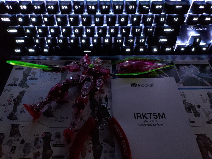 Work from Home 在家上班 iRocks K75M PBT Gateron軸背光機械鍵盤 開箱分享