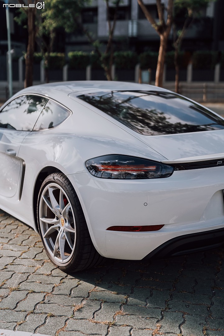 點我看大圖 Porsche 718 Cayman 2021 開箱分享