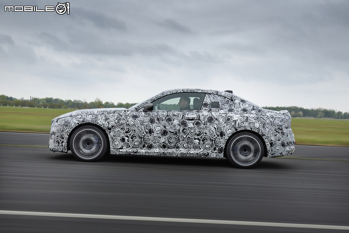 【海外新訊】BMW發布2-Series大改款雙門車型測試照,維持車系唯一後驅動力配置!