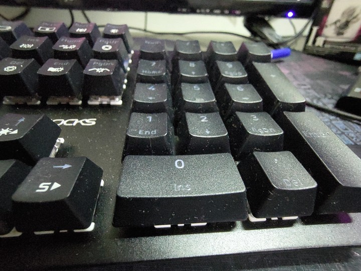 Work from Home 在家上班 iRocks K75M PBT Gateron軸背光機械鍵盤 開箱分享