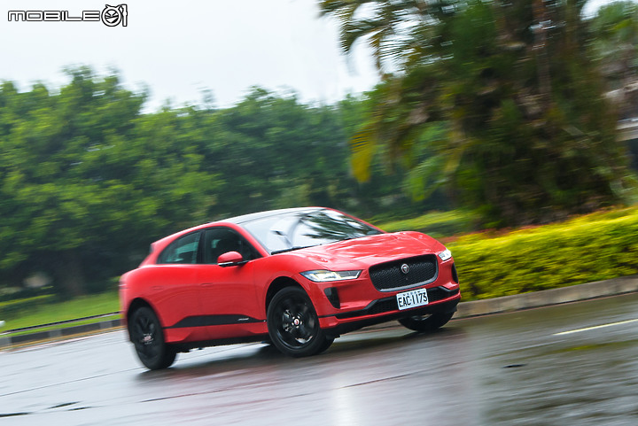 Jaguar 新年式 I-Pace EV400 S 試駕|以單一車型應戰,科技層面再升級!