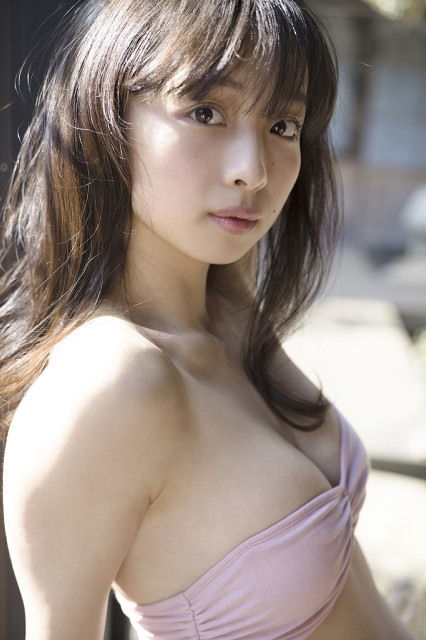 身材高挑的寫真美女 華村飛鳥