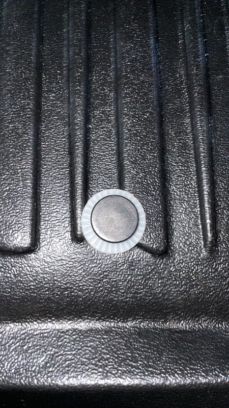 CRV5 塑膠螺絲