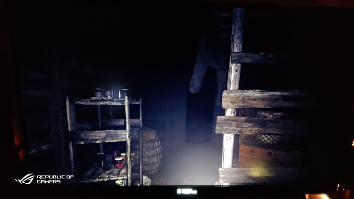 ROG PG32UQX - 4K 144Hz DSC Mini LED HDR顯示器之王(簡單開箱-圖文多)