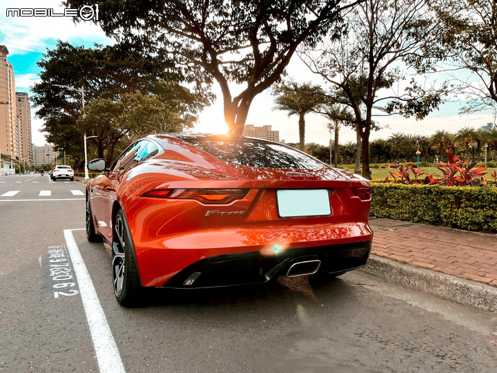 點我看大圖 今早不用點,Defender & F-Type 英式全餐P300雙開箱(亂入德式992)