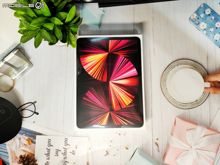 「 開箱 」iPad Pro 2021，你的 iPad 到貨了嗎？