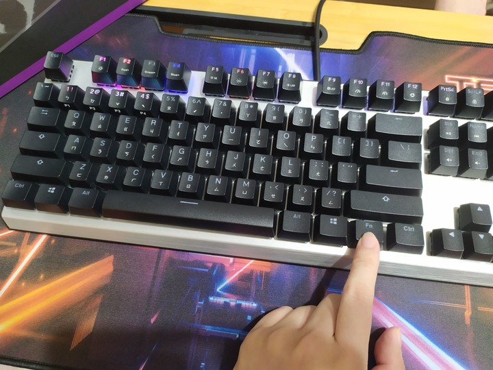 Cooler Master CK351，低調簡約設計與貼心配置讓你遊戲不再慢半拍 !!!