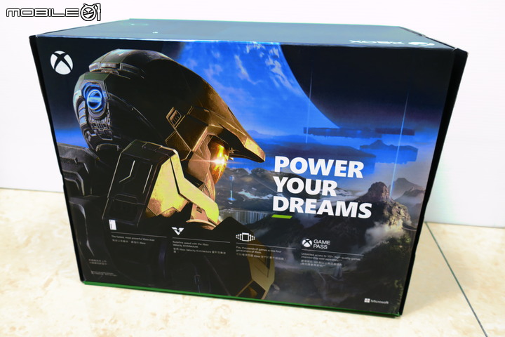 點我看大圖 Xbox Series X 簡易開箱 之 - 終於到貨了...