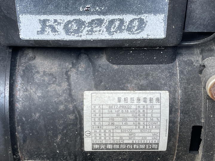 水龍頭要開一會水流才會正常？