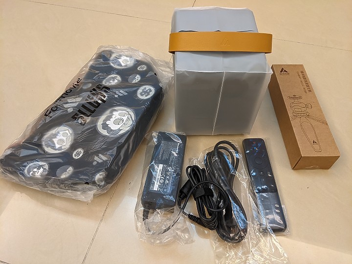 【正爸宅3C】CP的王者! 峰米Dice真無線智慧投影機終於到貨之享受無所不在
