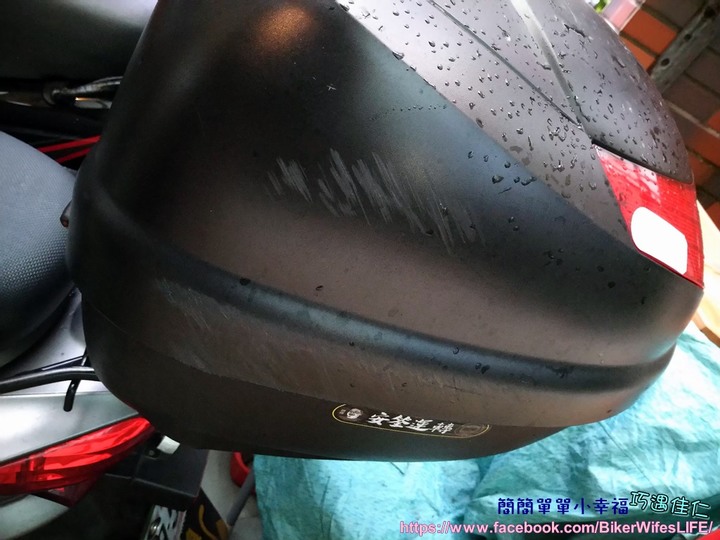 [部品] 自摔車禍勸世文+行車紀錄器好重要