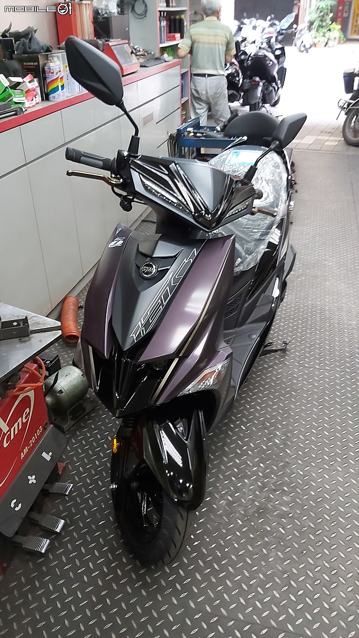 Jet SL 開箱 & 老車關箱 & 300公里心得 + 3000公里心得