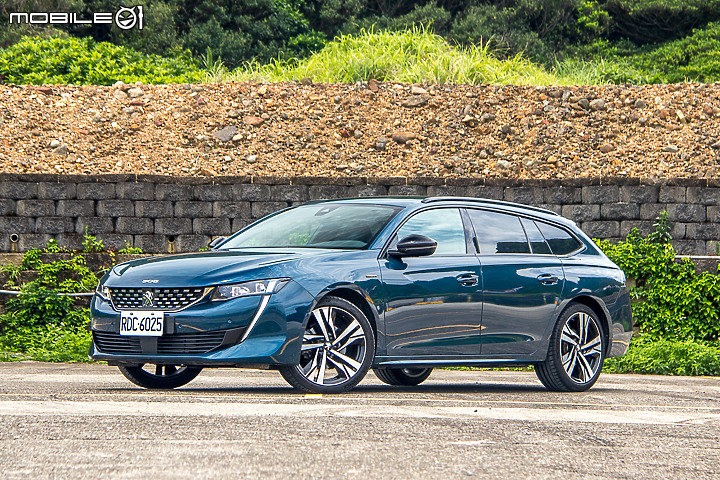 VW Arteon Shooting Brake v.s Peugeot 508 SW ｜200 萬級美型 Wagon 對決！