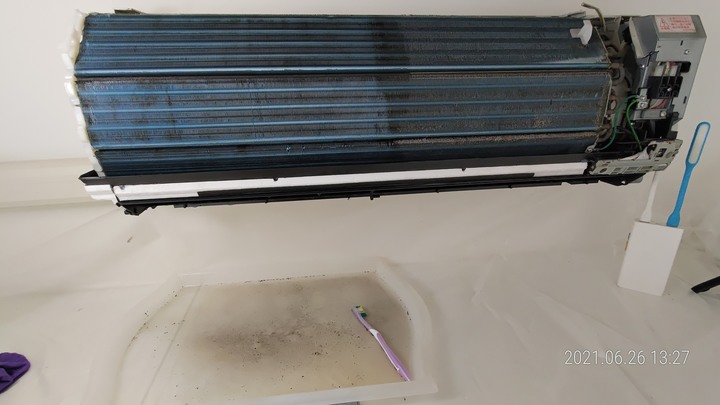 DIY國際牌LJ分離式冷氣室內機清洗