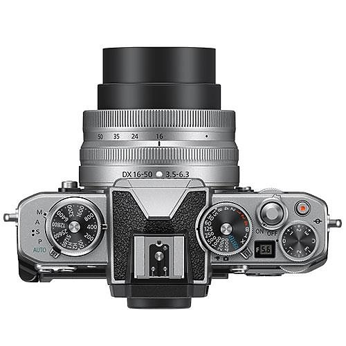 Nikon Z fc  正式公布(Hands-On Preview)