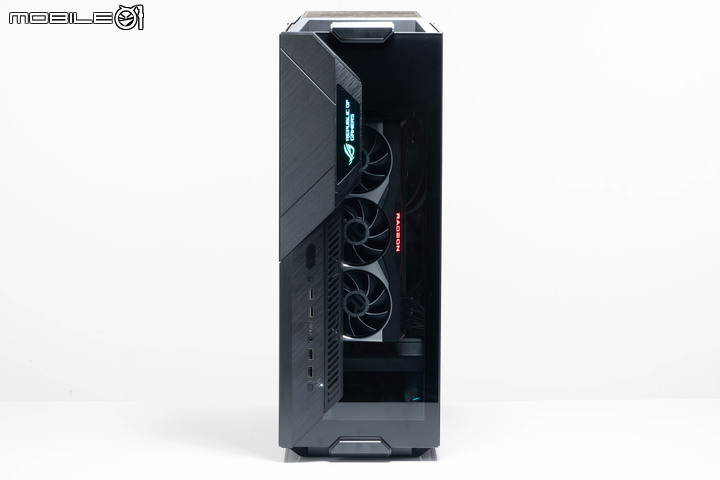 ROG Z11 電競機殼開箱試用 以斜向擺主機板真能提高性能?