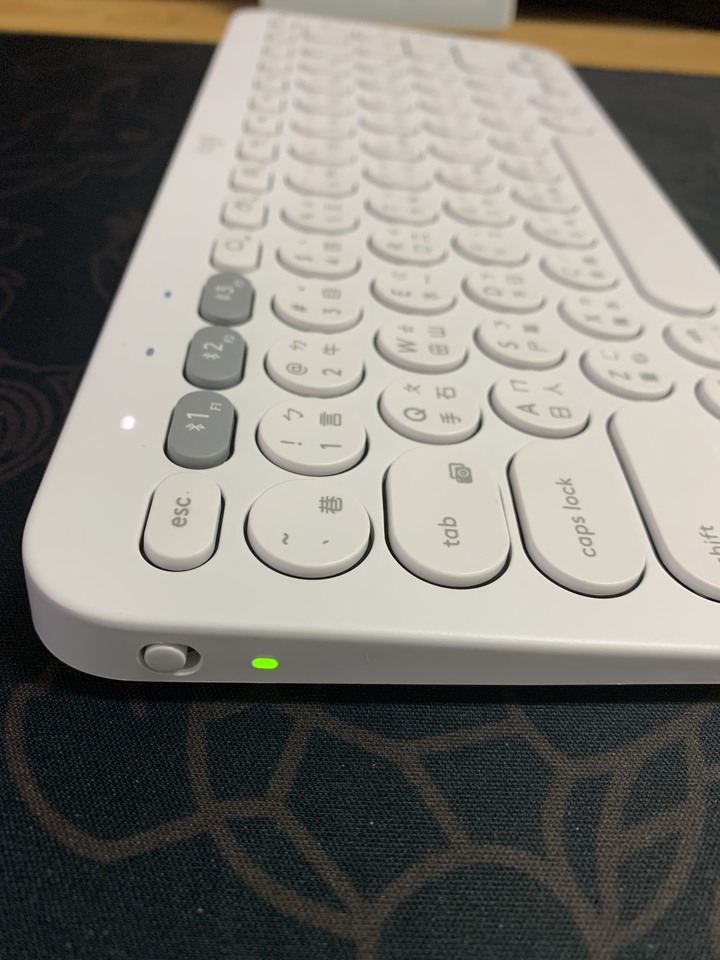 【開箱分享】極致輕薄的IPAD好夥伴 K380多工鍵盤