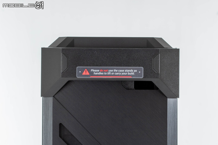 ROG Z11 電競機殼開箱試用 以斜向擺主機板真能提高性能?