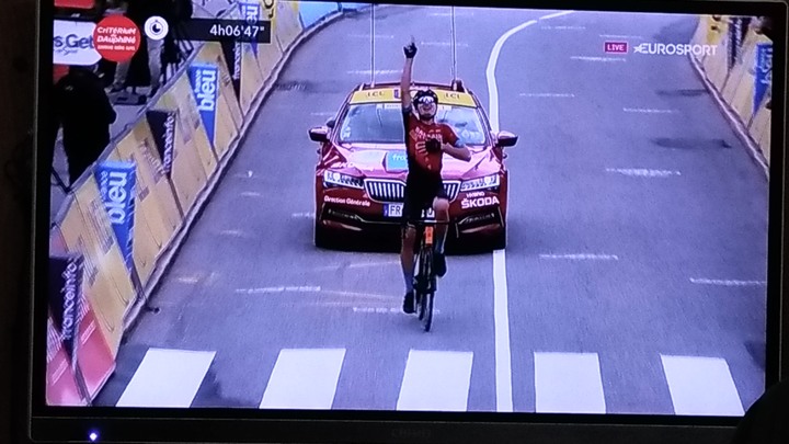 恭喜Bahrain Victorious(美利達) Mark Padun連拿2021小環法(Critérium du Dauphiné)第七、八站冠軍
