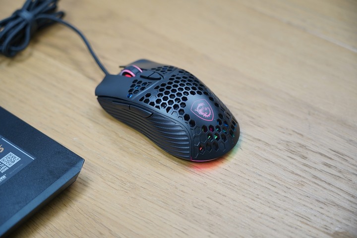 買不到顯卡為何不買筆電呢 MSI GP76 Leopard 入手偽開箱