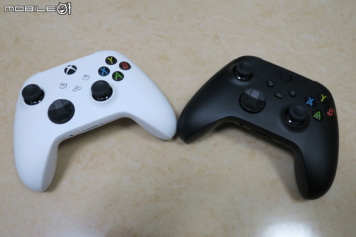 點我看大圖 Xbox Series X 簡易開箱 之 - 終於到貨了...