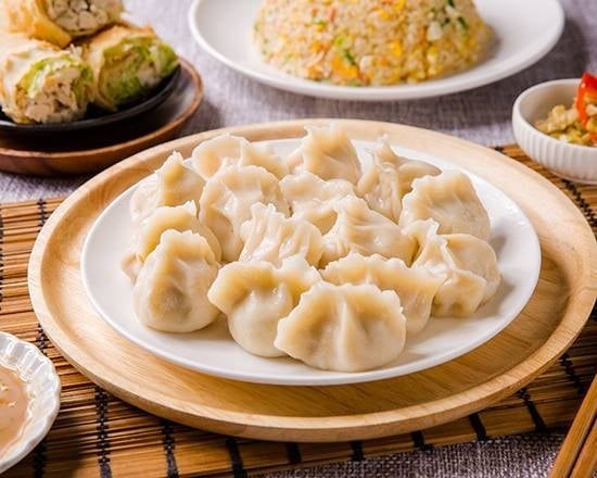 台中南屯「劉家酸白菜火鍋」超夠味！道地眷村餐盒外帶8折！