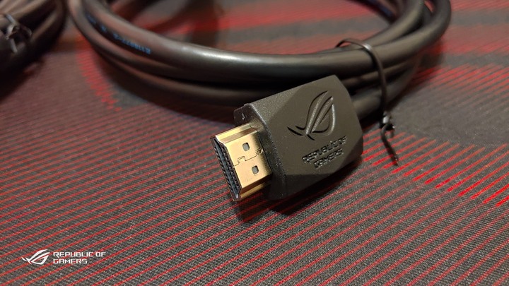 ROG PG32UQX - 4K 144Hz DSC Mini LED HDR顯示器之王(簡單開箱-圖文多)