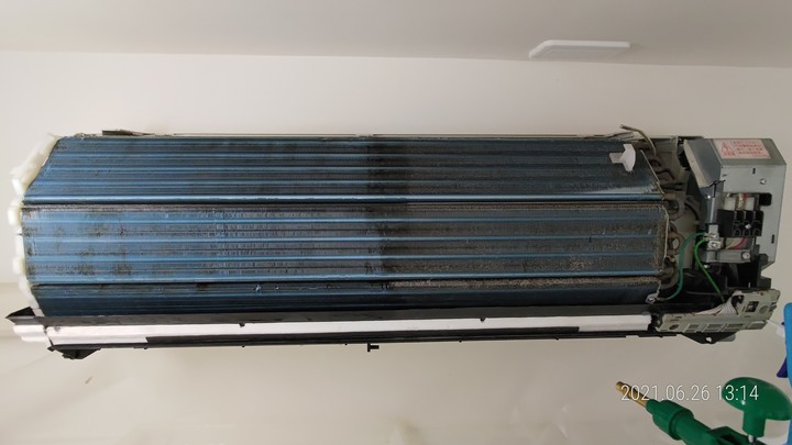 DIY國際牌LJ分離式冷氣室內機清洗