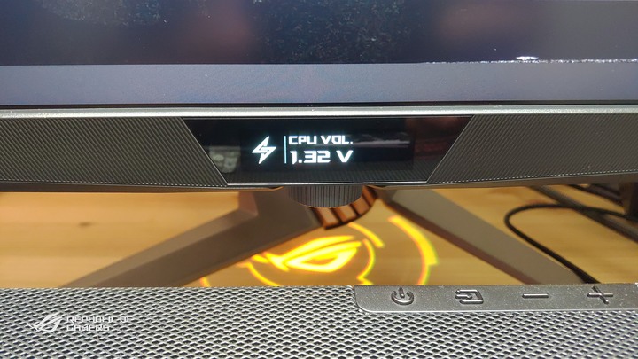 ROG PG32UQX - 4K 144Hz DSC Mini LED HDR顯示器之王(簡單開箱-圖文多)