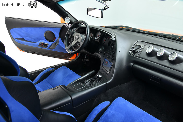 【玩命關頭】保羅沃克成名戰駒「Toyota Supra」,以超過1500萬元新台幣高價賣出!
