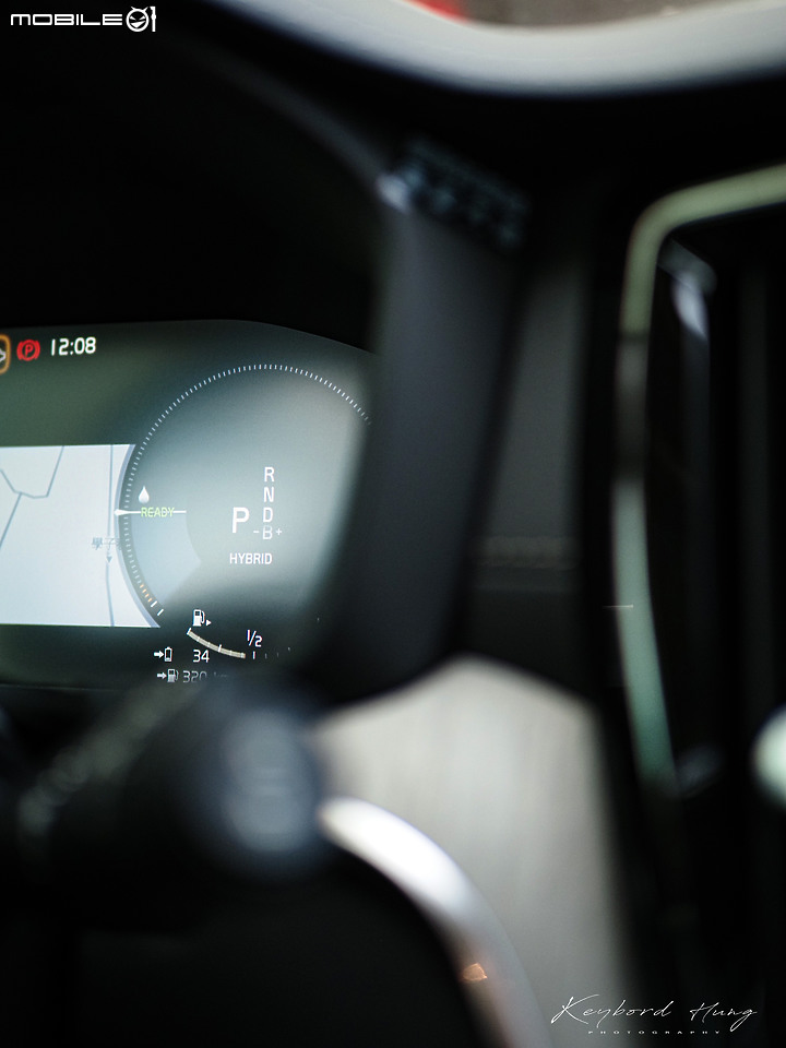 【Volvo V60 T6 Recharge 開箱】